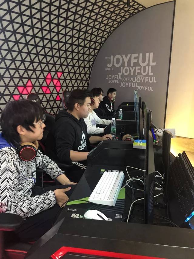 也向全球观 也向全球观