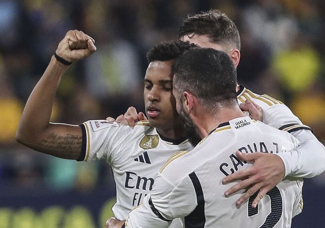 拜仁处于上 拜仁处于上